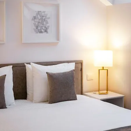 Luxury For Everyone - Hills Park Lux 3 Apartment *