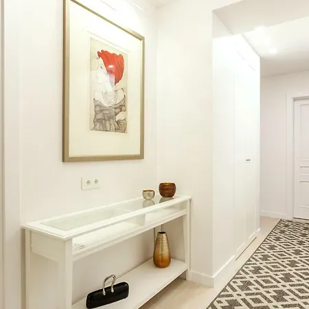 Apartment Luxury For Everyone - Hills Park Lux 3 *