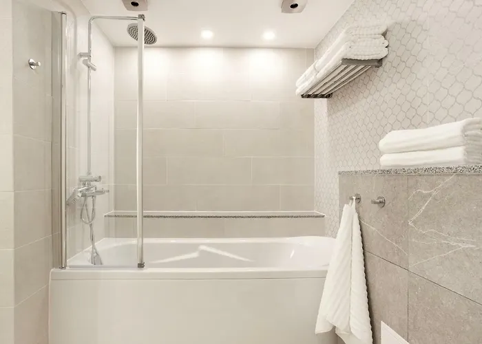 Luxury For Everyone - Hills Park Lux 3 아파트